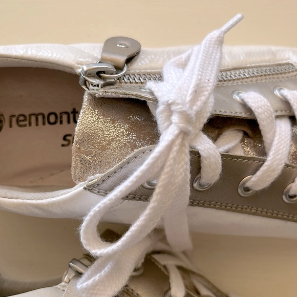 REMONTE SOFT Ladies sneaker white/pewter size 11 - Picture 3 of 8